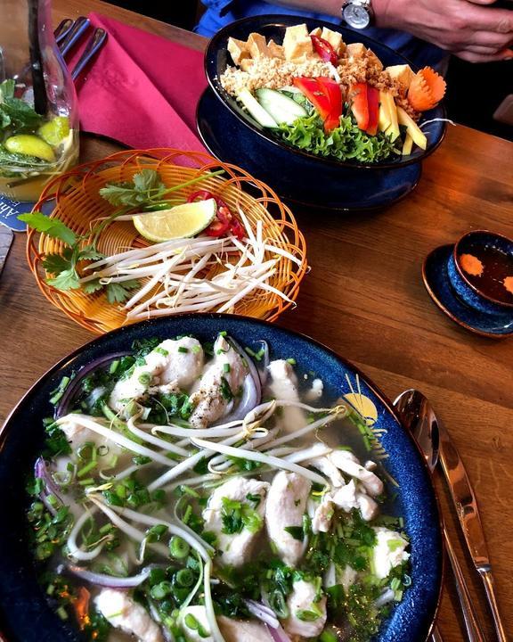 Vinu Vietnamese Food & Grill